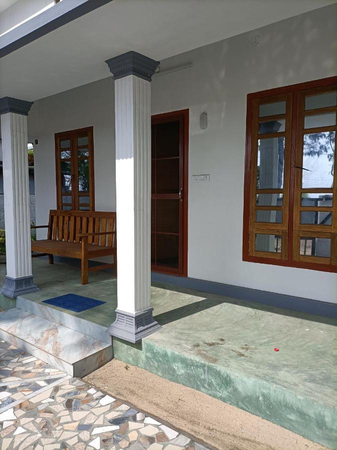 Kadalamma Beach Homestay Alappuzha Luaran gambar
