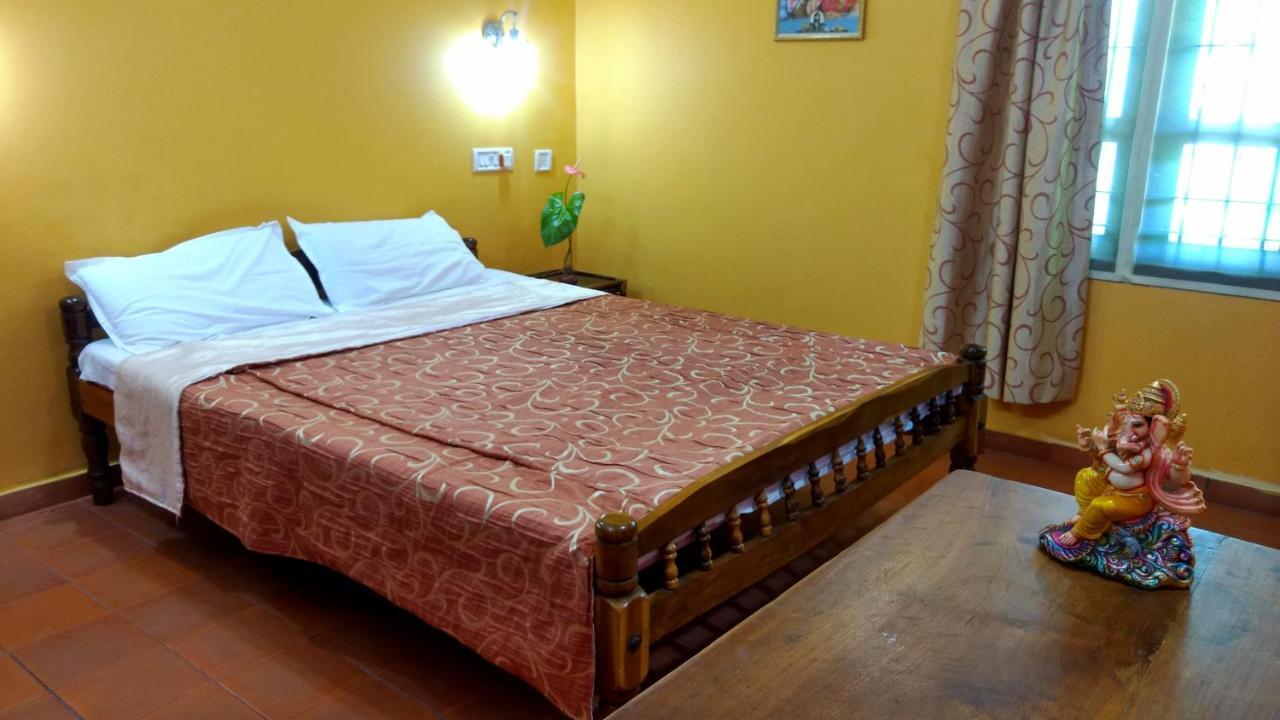 Kadalamma Beach Homestay Alappuzha Luaran gambar